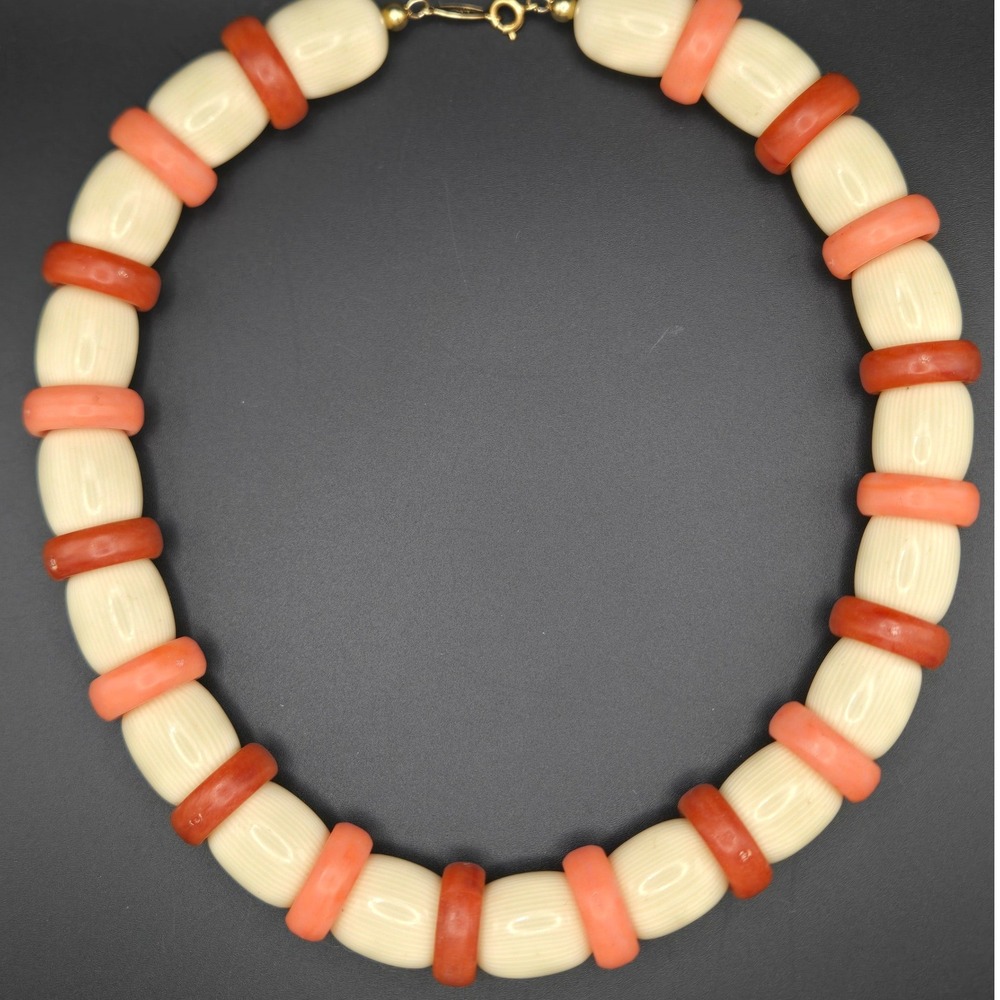 Vintage Napier Chunky Lucite Bead Chain-Threaded Necklace Cream Coral Salmon 16" - Picture 2 of 5